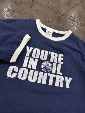Bulletin Edmonton Oilers Ringer T-Shirt Size Large Blue NHL